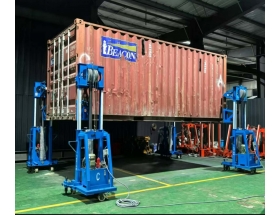 甬工集裝箱裝卸機